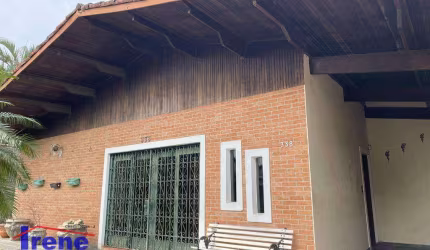 Casa com 3 dormitórios à venda, 142 m² por R$ 480.000,00 - Suarão - Itanhaém/SP