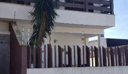 Sobrado com 3 dormitórios à venda, 94 m² por R$ 400.000,00 - Jardim Fazendinha - Itanhaém/SP