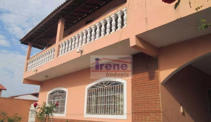 Casa ampla, próximo a praia no Bopiranga em Itanhaém.