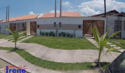 Viva a sensação de estar em uma casa nova e aconchegante, com Piscina integrada a Areá Gourmet, a 200 metros do Mar!!!