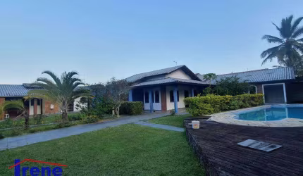Casa com 4 dormitórios à venda, 266 m² por R$ 550.000,00 - Jardim Jamaica - Itanhaém/SP