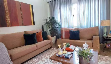 Sobrado à venda, 3 quartos, 1 suíte, 4 vagas, Vila Gilda - Santo André/SP