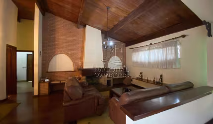 Casa com 4 dormitórios para alugar, 368 m² por R$ 12.759,84/mês - Vila Pires - Santo André/SP