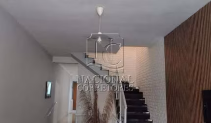 Sobrado à venda, 3 quartos, 1 suíte, 3 vagas, Vila Eldízia - Santo André/SP