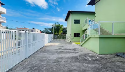 Apartamento com 2 quartos, Praia da Lagoinha, Ubatuba - R$ 295 mil, Cod: 2162