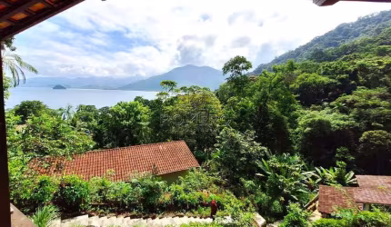 Casa com 2 dorms, Praia da Lagoinha, Ubatuba - R$ 550 mil, Cod: 2387