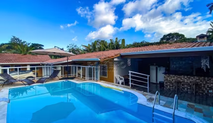 Casa com 5 quartos, Sertão da Quina, Ubatuba - R$ 500 mil, Cod: 2408