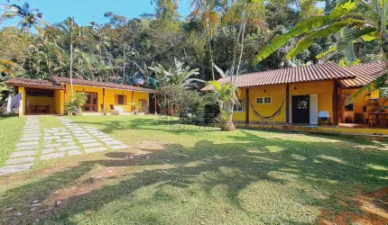 Casa com 4 dorms, Brava da Fortaleza, Ubatuba - R$ 1.05 mi, Cod: 2473