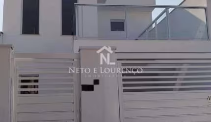 Sobrado à venda com 3 quaertos no bairro Jardim Marambaia em Jundiaí