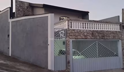 Casa térrea à venda com 3 dormitórios e 4 vagas de garagem no Jardim Esperança – Jundiaí/SP