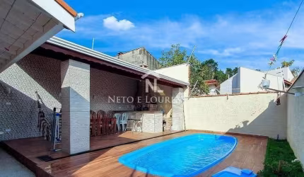 Casa com piscina e 4 quartos no Jardim Paulista, Jundiaí, SP