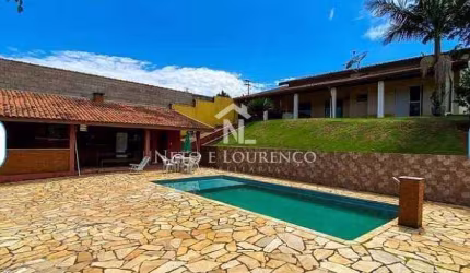 Linda Chácara à Venda no Saint James I – 3 Dormitórios, Suíte, Piscina e Espaço Gourmet