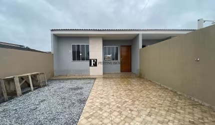 Casa 2 quartos (sendo 01 suíte) financie