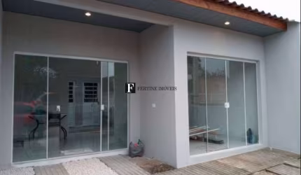 Casa em santa Terezinha