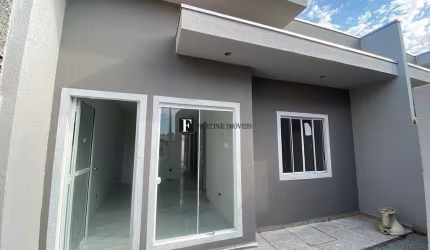 Casas novas perto do mar com 03 quartos