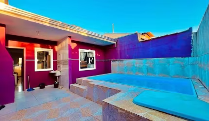 Casa em Pontal do Paraná com Piscina