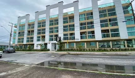 Apartamento em Prédio Frente mar