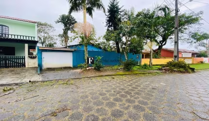 Terreno na faixa do mar de Canoas