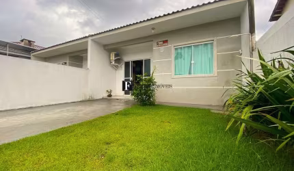 Casa mobiliada com piscina em Ipanema