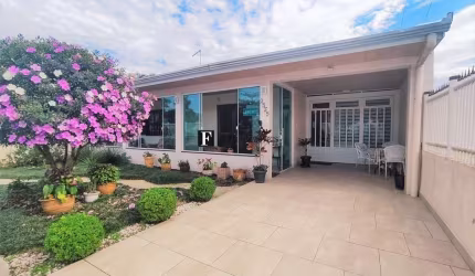 Casa a venda frente rodovia Matinhos