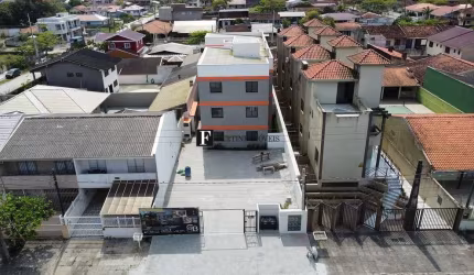 Apartamentos Garden a 30 metros da beira mar