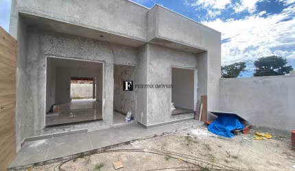Casa nova perto do mar em Matinhos
