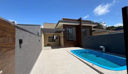CASA COM 3 QUARTOS EM MATINHOS