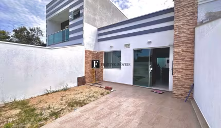 Casa na quadra do mar em Canoas