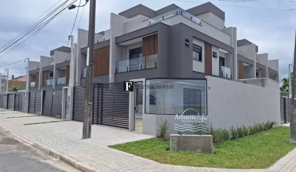 Triplex Com Piscina e 3 Quartos em Matinhos