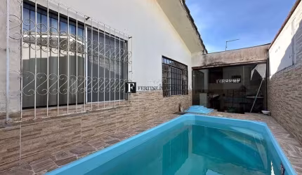 Casa em condominio com piscina