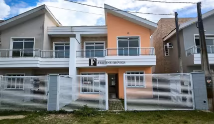 Sobrado com 3 suítes em Pontal do Sul
