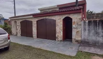 Casa para Venda em Itanhaém, Balneário Gaivotas, 3 dormitórios, 1 suíte, 2 banheiros, 4 vagas