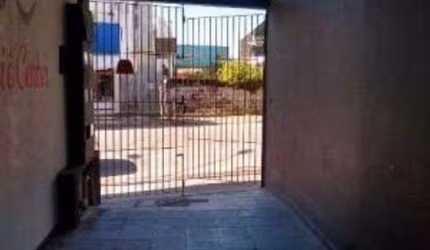 Casa para Venda em Itanhaém, Belas Artes, 2 dormitórios, 1 suíte, 1 banheiro, 2 vagas