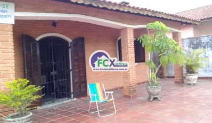 Casa para Venda em Itanhaém, Regina, 4 dormitórios, 4 suítes, 1 banheiro, 5 vagas
