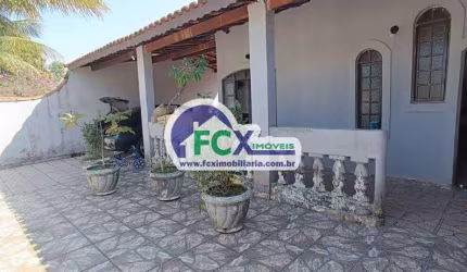 Casa para Venda em Itanhaém, Bopiranga, 2 dormitórios, 1 suíte, 1 banheiro, 3 vagas