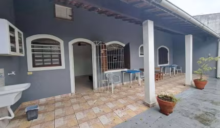 Casa para Venda em Itanhaém, Satelite, 1 dormitório, 1 banheiro, 10 vagas