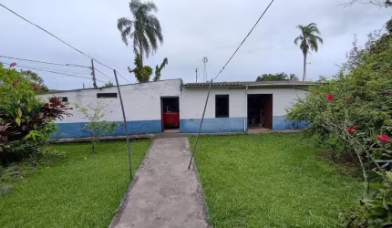 Casa para Venda em Itanhaém, Chácara Itamar, 3 dormitórios, 1 suíte, 2 banheiros, 4 vagas