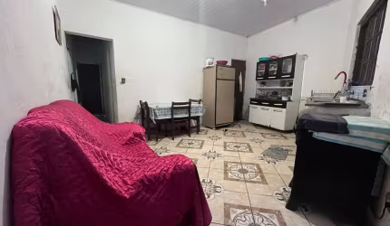 Casa para Venda em Itanhaém, Umuarama, 2 dormitórios, 1 banheiro