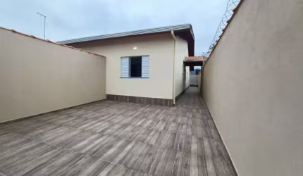 Casa para Venda em Itanhaém, Nossa Senhora Do Sion, 2 dormitórios, 1 suíte, 1 banheiro, 1 vaga