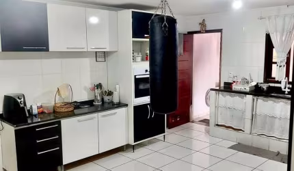 Casa para Venda em Praia Grande, Sítio do Campo, 4 dormitórios, 1 suíte, 2 banheiros, 2 vagas