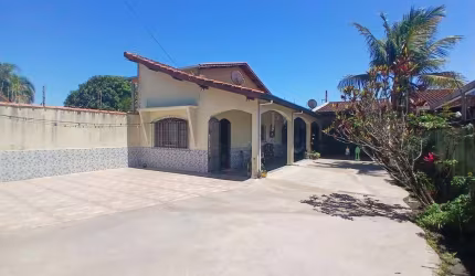 Casa para Venda em Itanhaém, Palmeiras, 2 dormitórios, 1 suíte, 1 banheiro, 6 vagas