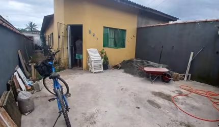 Casa para Venda em Itanhaém, Tupy, 2 dormitórios, 1 suíte, 1 banheiro, 2 vagas