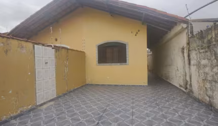Casa para Venda em Itanhaém, Nova Itanhaém, 2 dormitórios, 1 suíte, 1 banheiro, 2 vagas