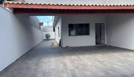 Casa para Venda em Itanhaém, Regina, 3 dormitórios, 2 suítes, 1 banheiro, 3 vagas