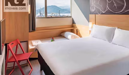 Studio em Hotel com 1 suíte à venda, 18 m² por R$ 300.000 - Valongo - Santos/SP