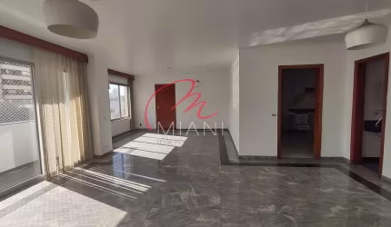 Apartamento com 3 dormitórios (1 suíte) , 2 Vagas de garagem, Pompeia, Portaria 24 hs, Gerador