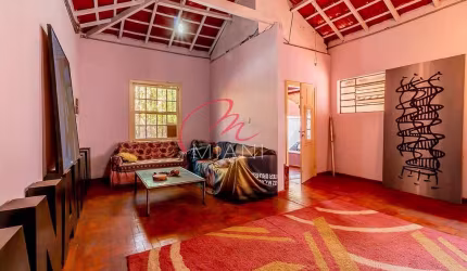 Casa em terreno de 351m² com Fácil acesso ao Metrô Butantã - Vital Brasil