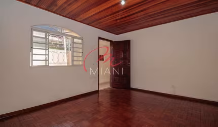 Casa com 2 dormitórios ( quartos) Butantã ( Rio Pequeno), Cozinha e Área de Serviço espaçosas, 1 va
