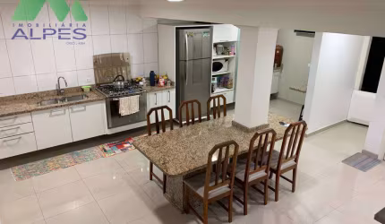 Sobrado à venda, 114 m² por R$ 530.000,00 - Hauer - Curitiba/PR