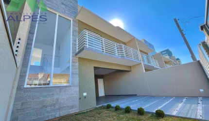 Sobrado com 3 dormitórios à venda, 149 m² por R$ 699.000,00 - Cidade Jardim - São José dos Pinhais/PR